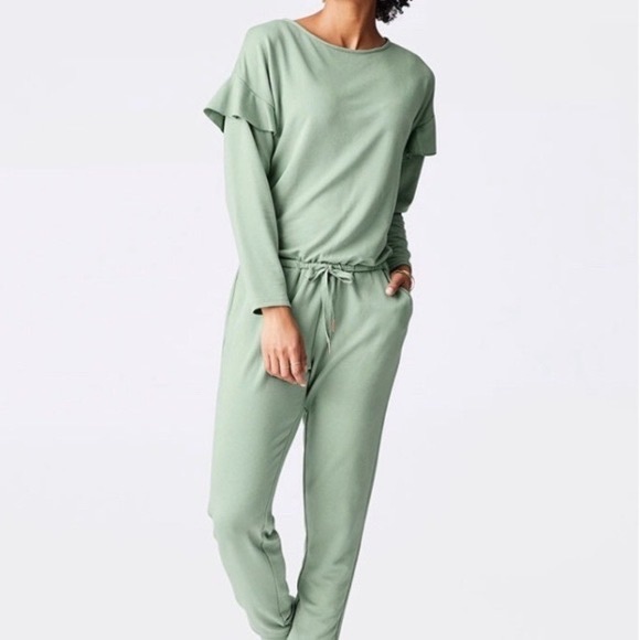 Matilda Jane Resting Day Romper, size XS๐ฒโ๏ธ๐ - Picture 2 of 8